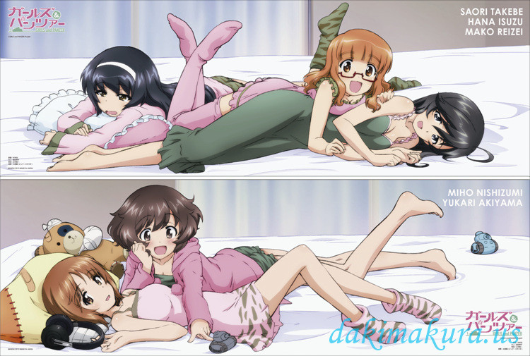 Girls und Panzer-Mako Reizei - Saori Takebe -Hana Isuzu - Miho Nishizumi - Yukari Akiyama PILLOW COVER